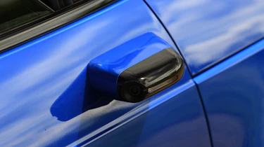 Honda e - camera