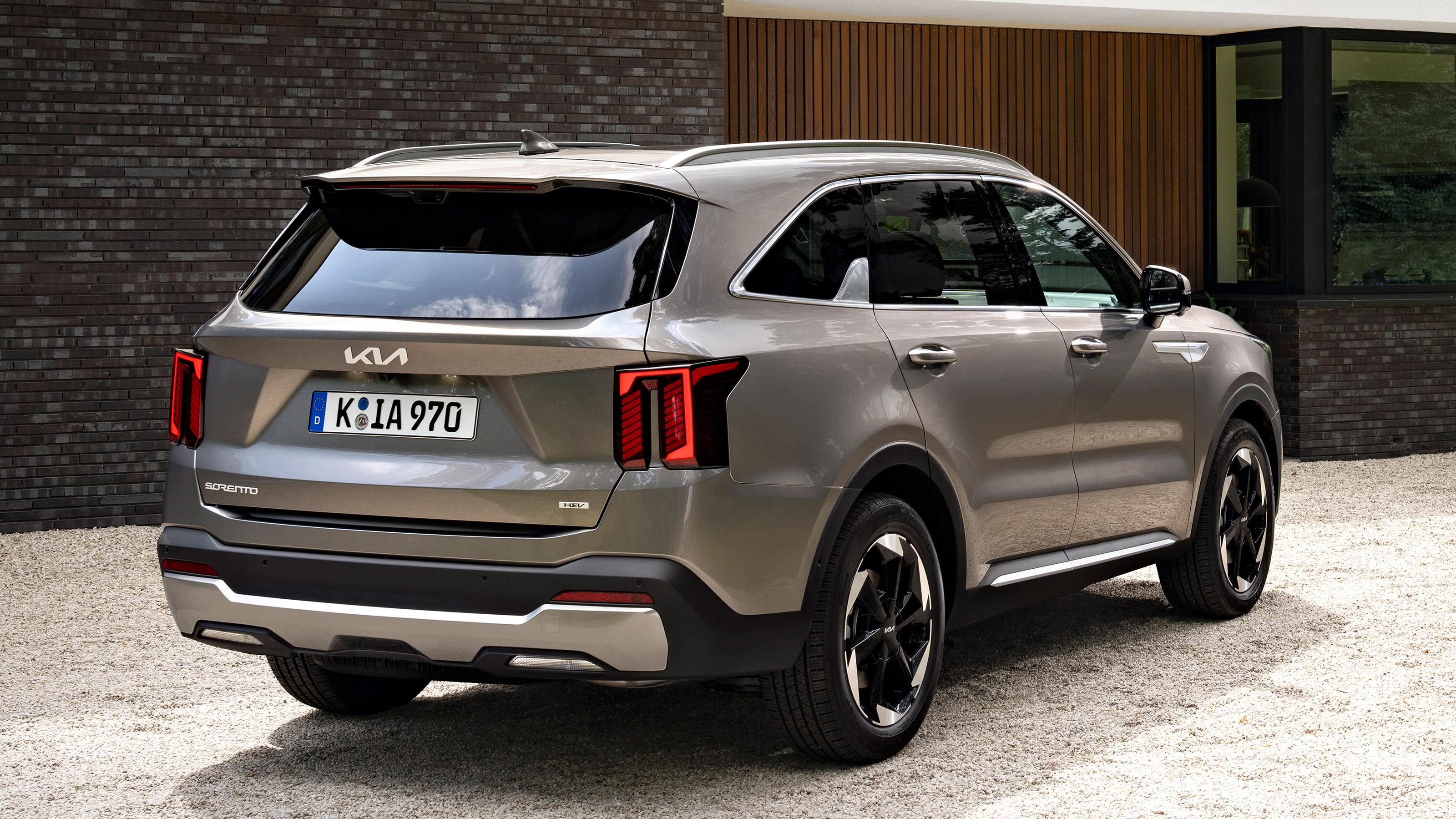 Kia Sorento facelift - rear