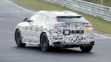 Lamborghini Urus PHEV (camouflaged) - rear cornering