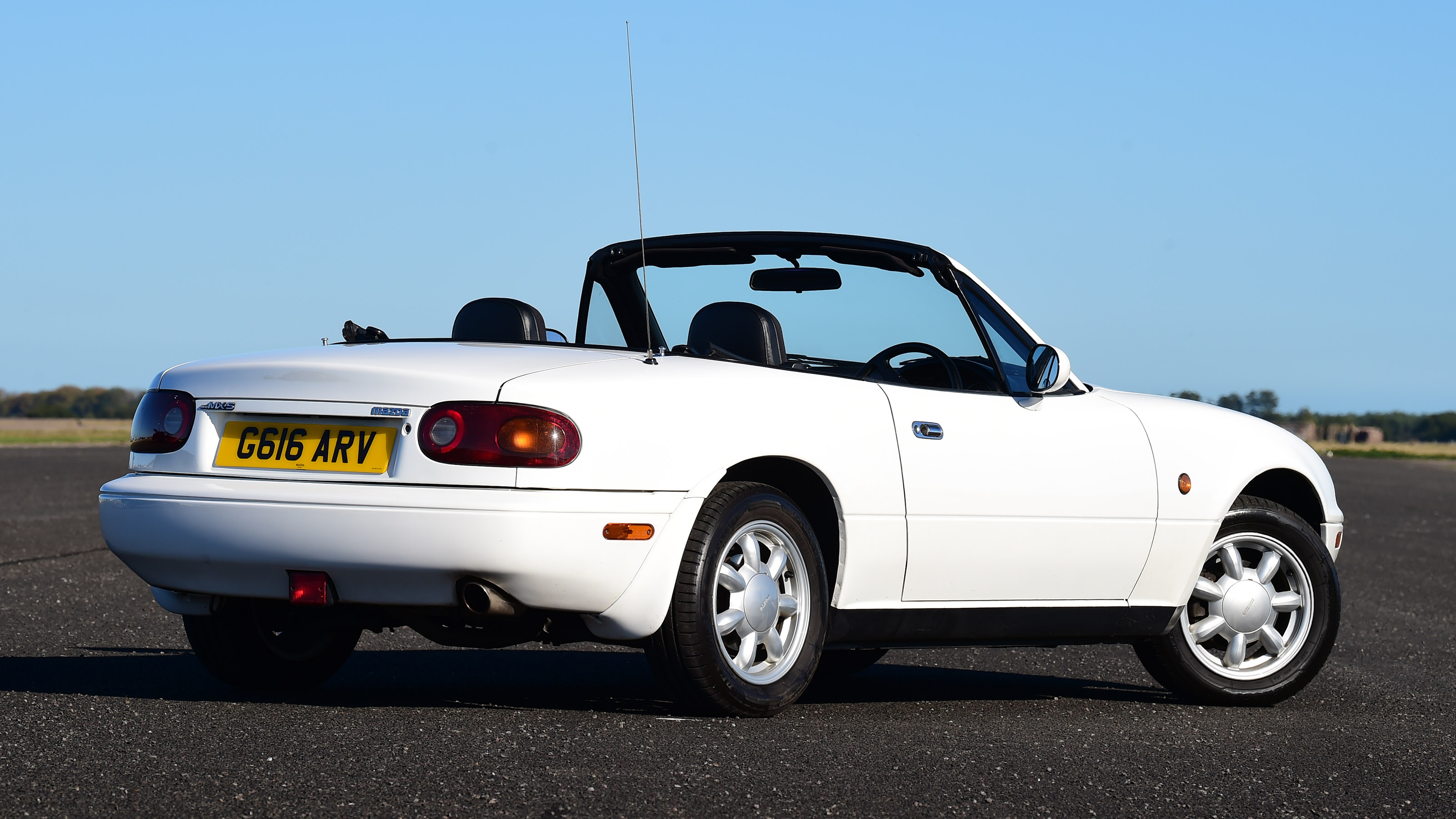 Mazda MX-5 Mk1 icon - rear static