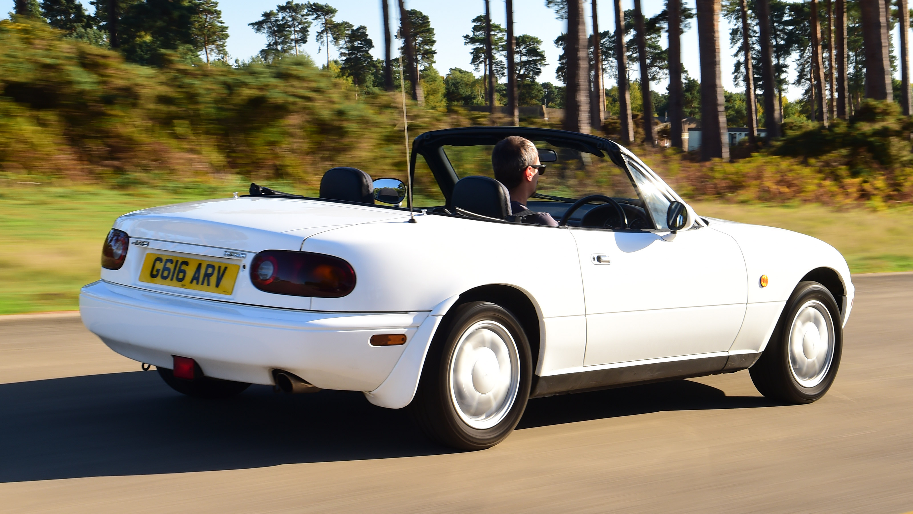 Mazda MX-5 Mk1 icon - rear