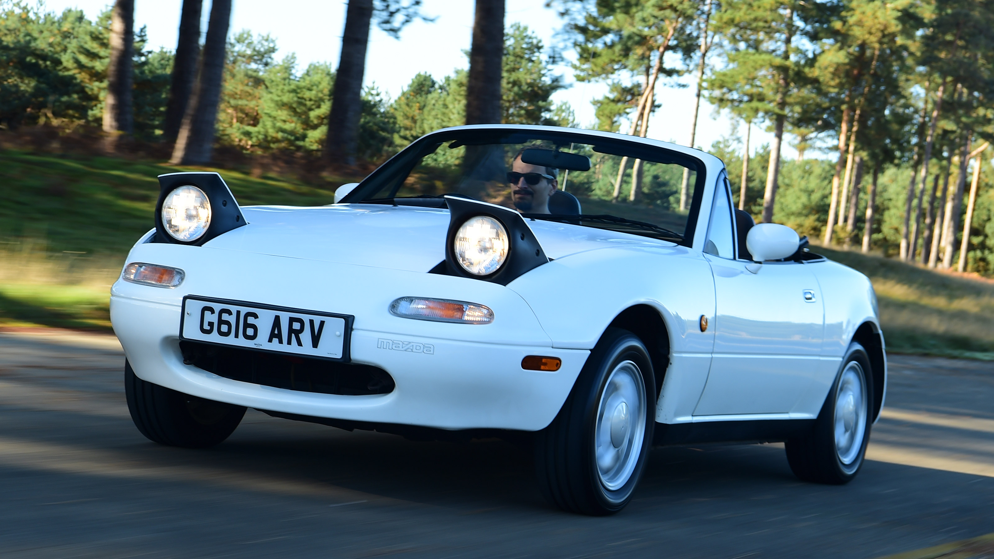 Mazda MX-5 Mk1 icon - front action