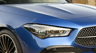 Mercedes CLA - front light