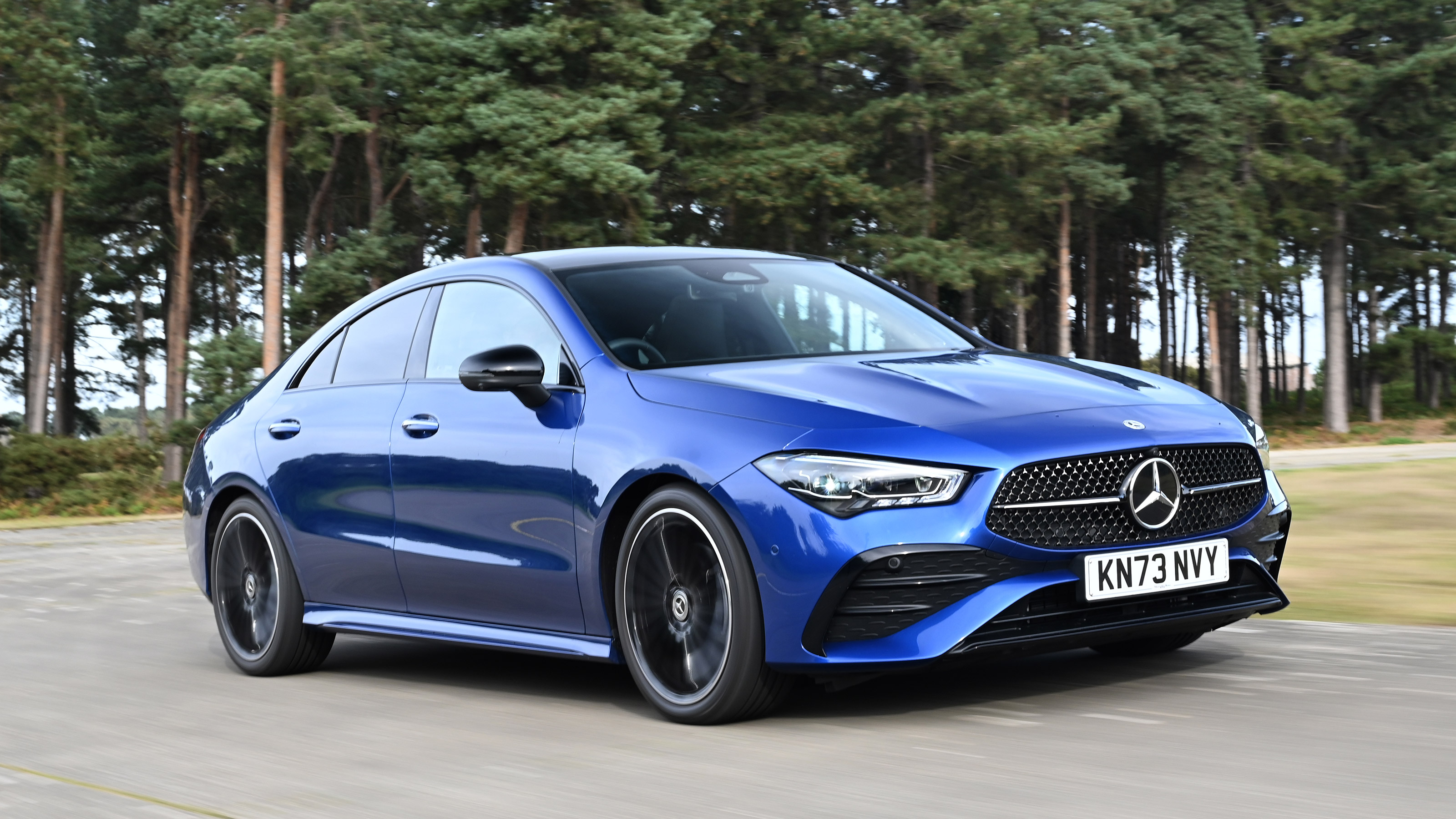 Mercedes CLA - front action