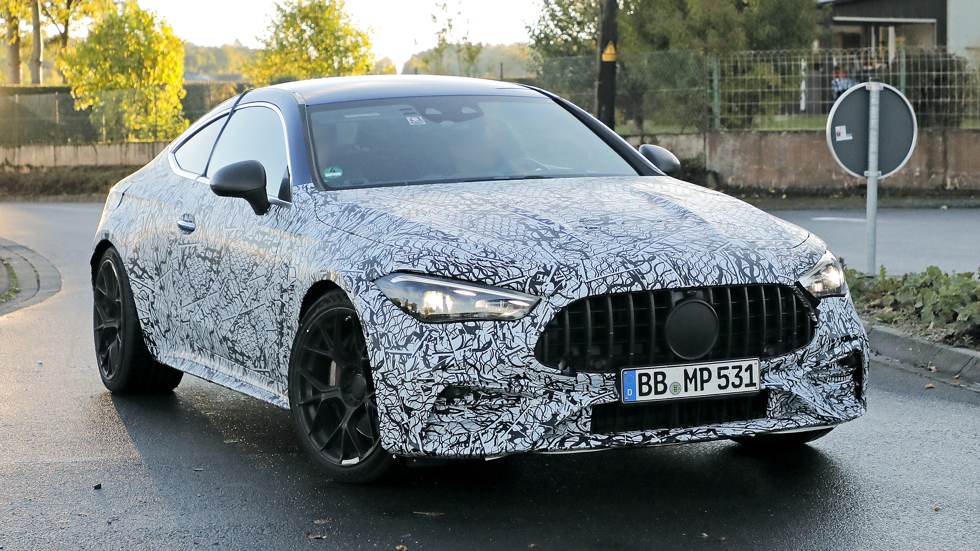 Mercedes-AMG CLE53 Coupe - front 