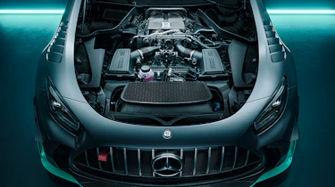 Mercedes-AMG GT2 Pro - engine bay