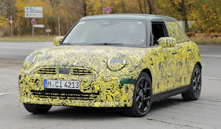 2024 MINI Cooper - front