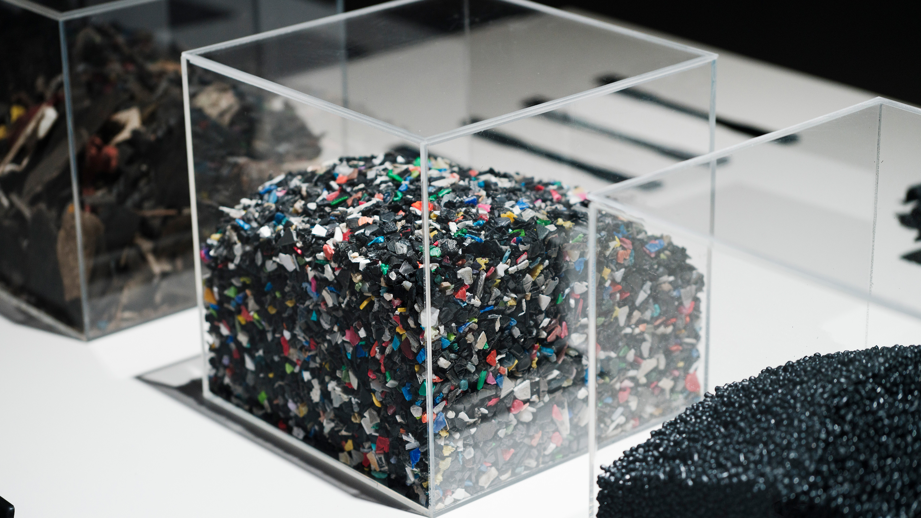 Polestar 0 materials sample in box