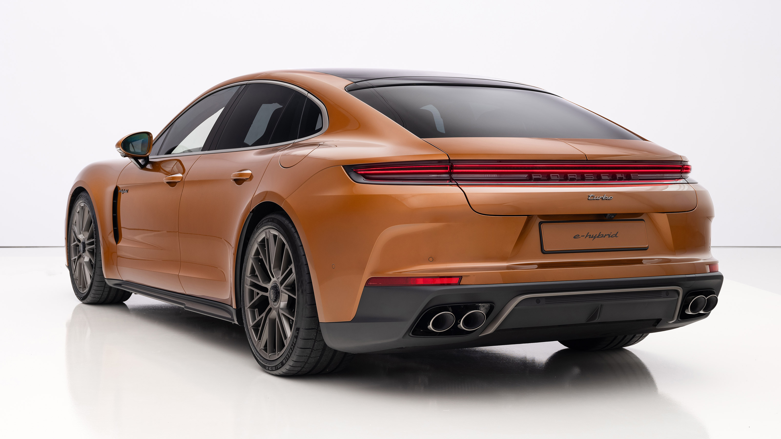 Porsche Panamera - rear