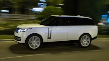 Range Rover action