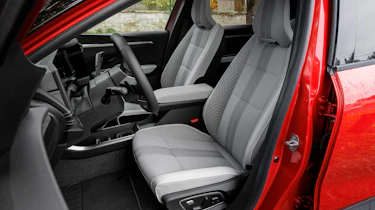 Renault Scenic - front seats