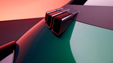 New Renault Twingo - bonnet 'vents'