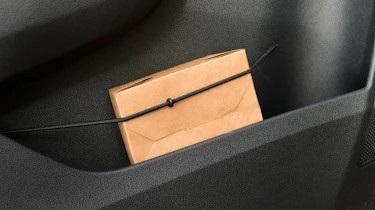 Skoda Karoq - door bin