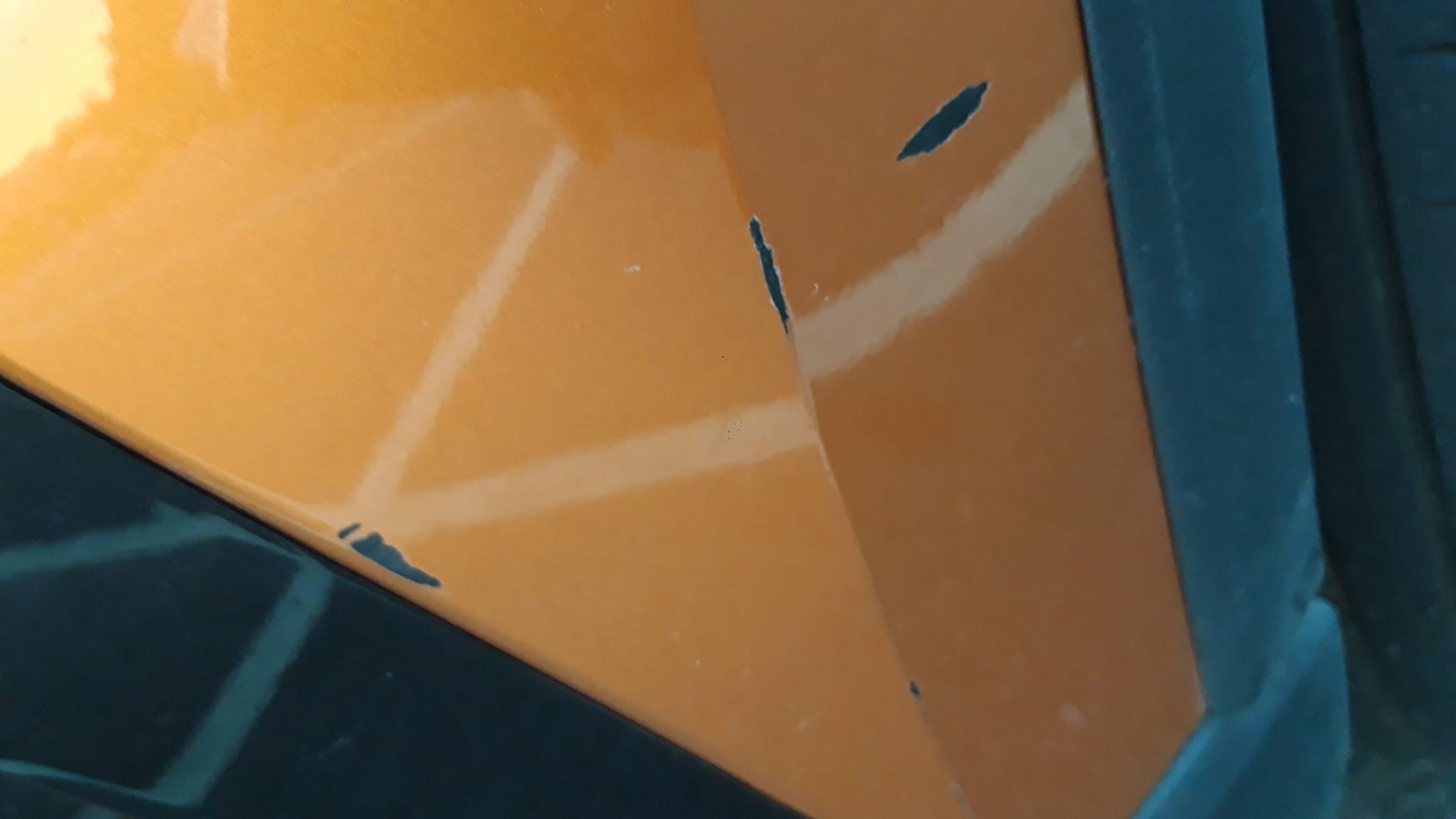 Skoda Karoq - paint damage
