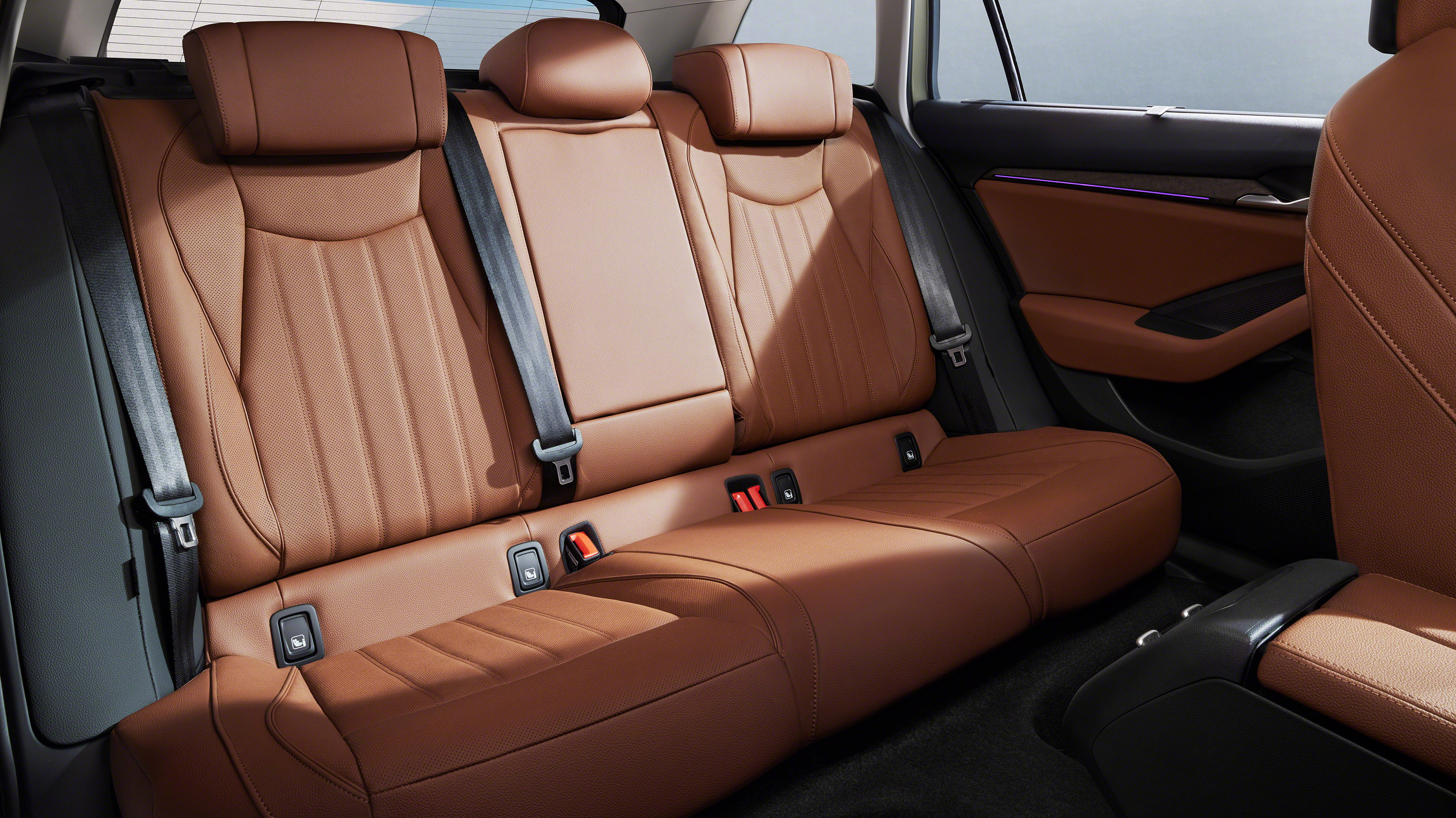 Skoda Superb Estate - rear seats