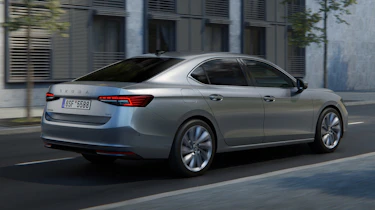 Skoda Superb - rear