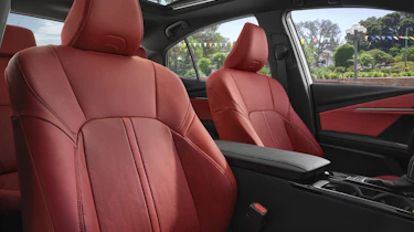 Toyota Camry 2024 official - seats