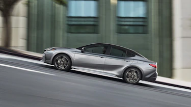 Toyota Camry 2024 official - side