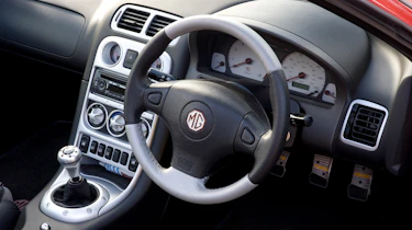 Used MG TF - dash