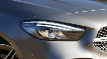 Used Mercedes B-Class - front light