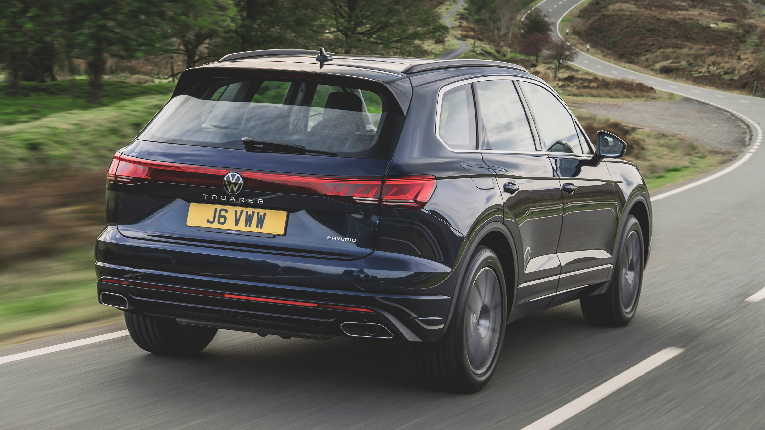 Volkswagen Touareg eHybrid 4Motion - rear
