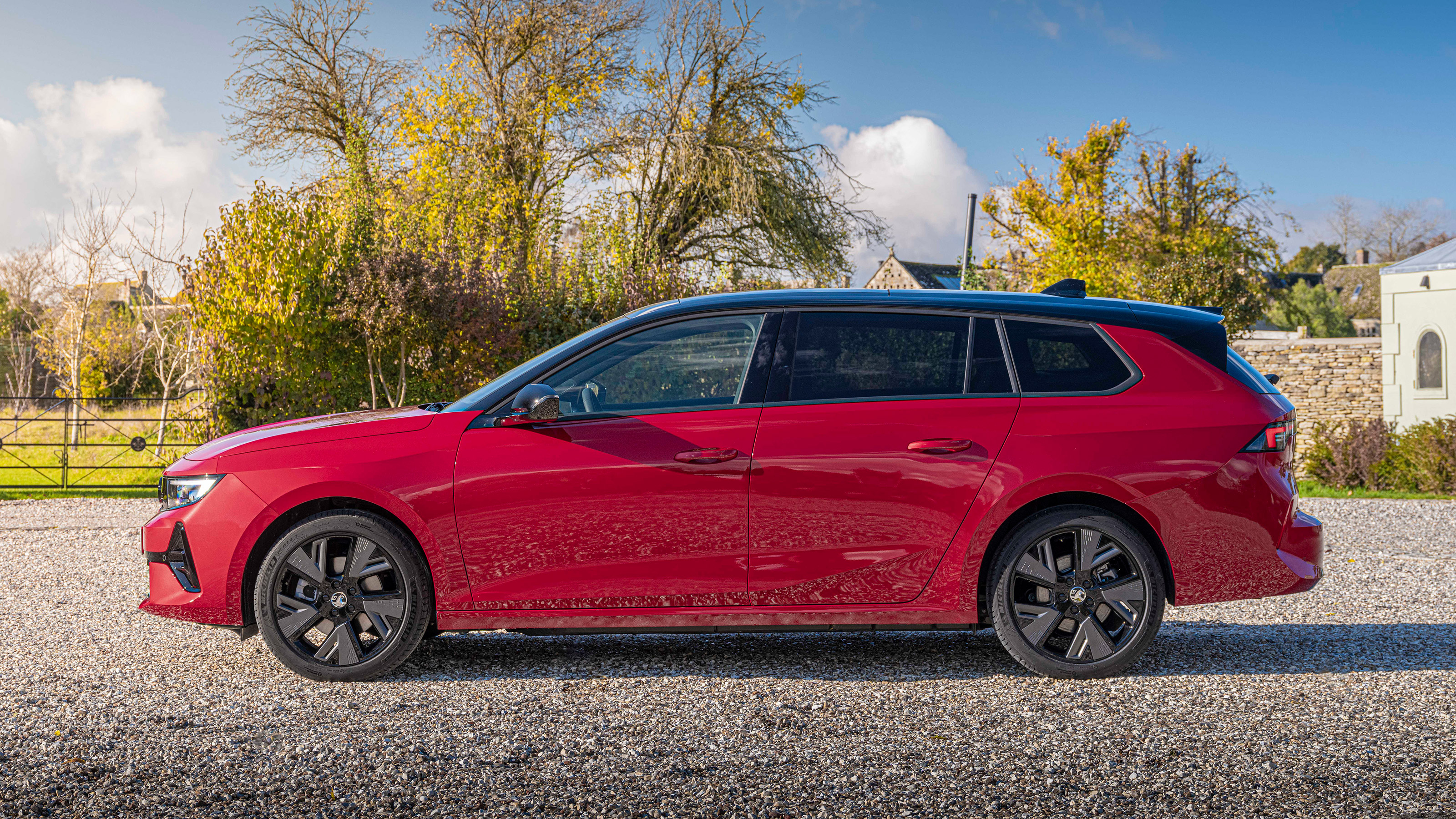 Vauxhall Astra Sports Tourer Electric - side