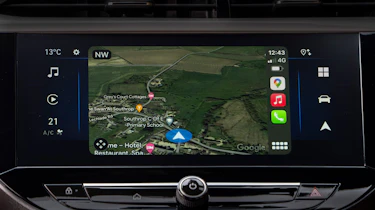 Vauxhall Corsa - sat-nav