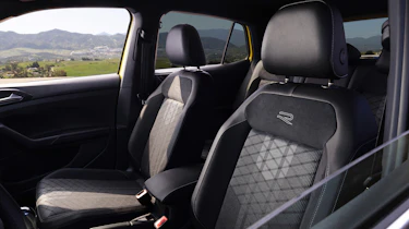 2024 Volkswagen T-Cross - front seats