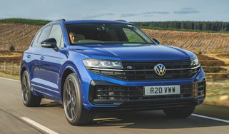 Volkswagen Touareg R - front
