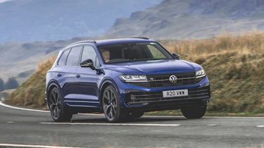 Volkswagen Touareg R - front cornering