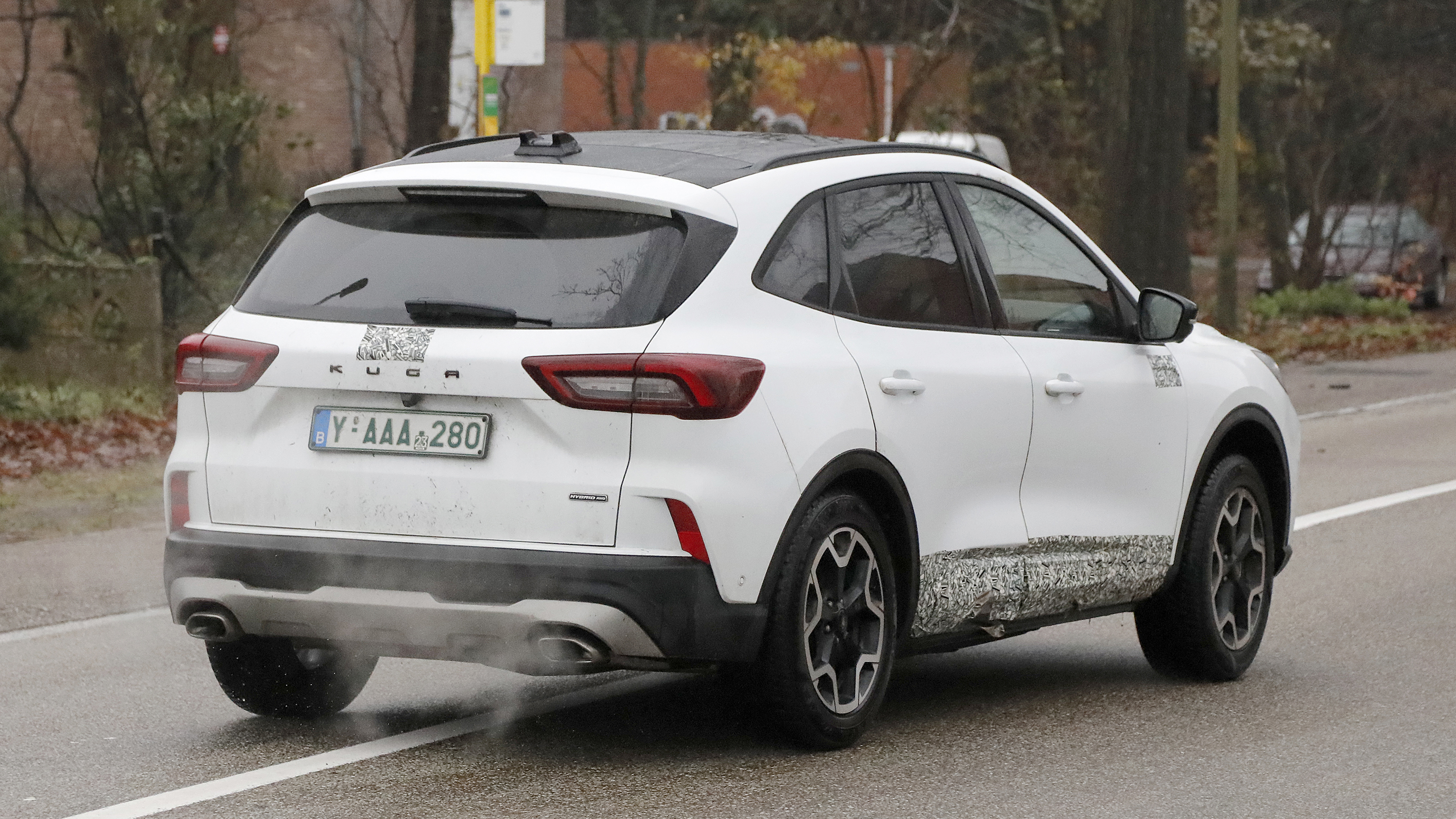 2024 Ford Kuga facelift - rear
