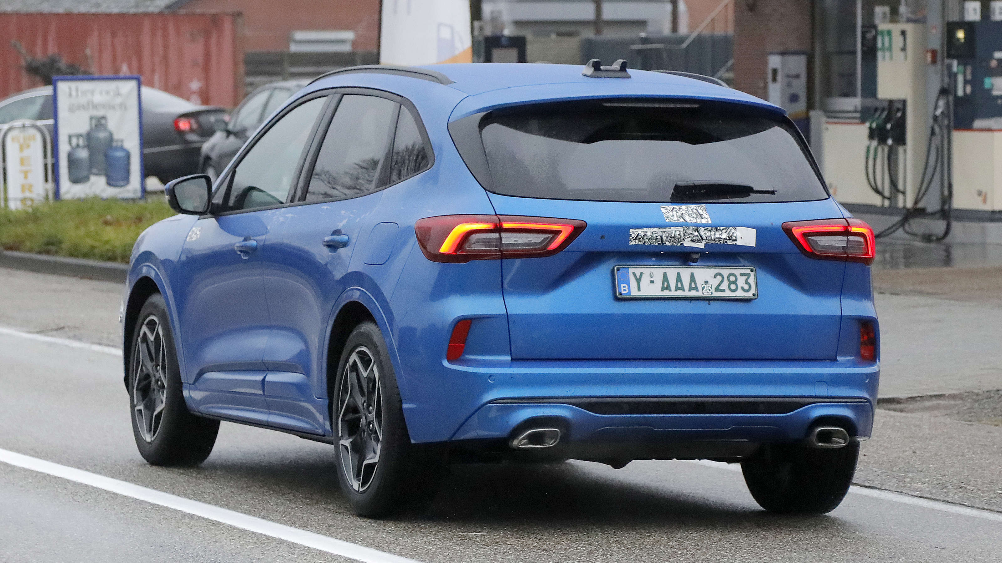 2024 Ford Kuga facelift in ST-Line trim - rear