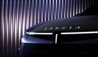 Lancia Ypsilon - front teaser