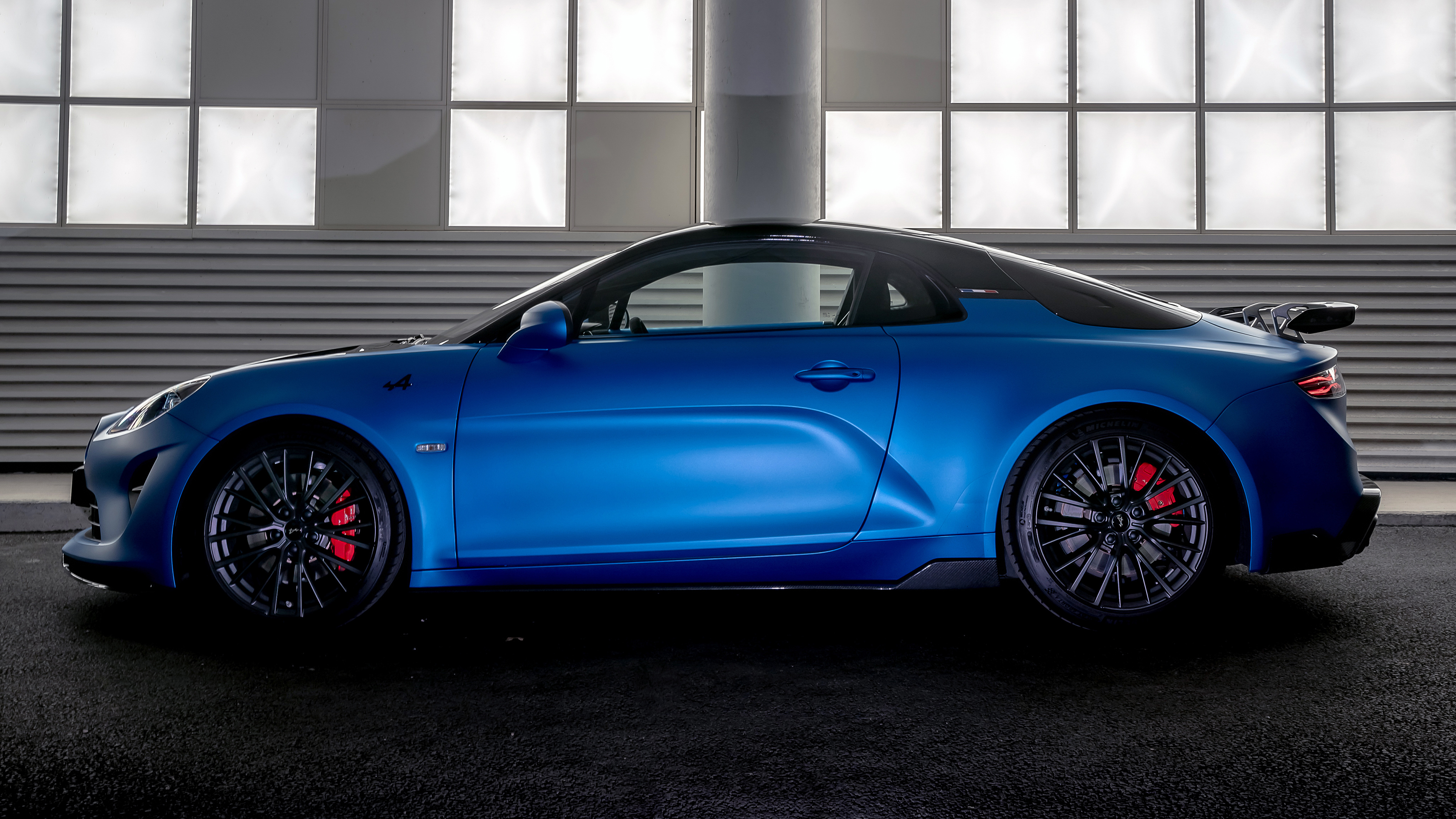 Alpine A110 R Turini - side static