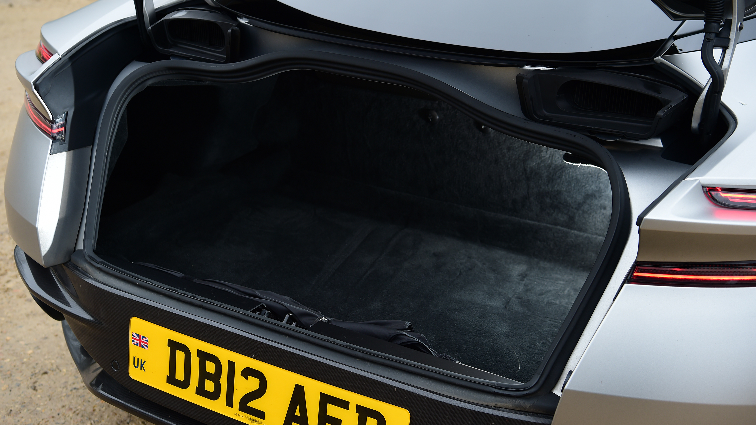Aston Martin DB12 - boot