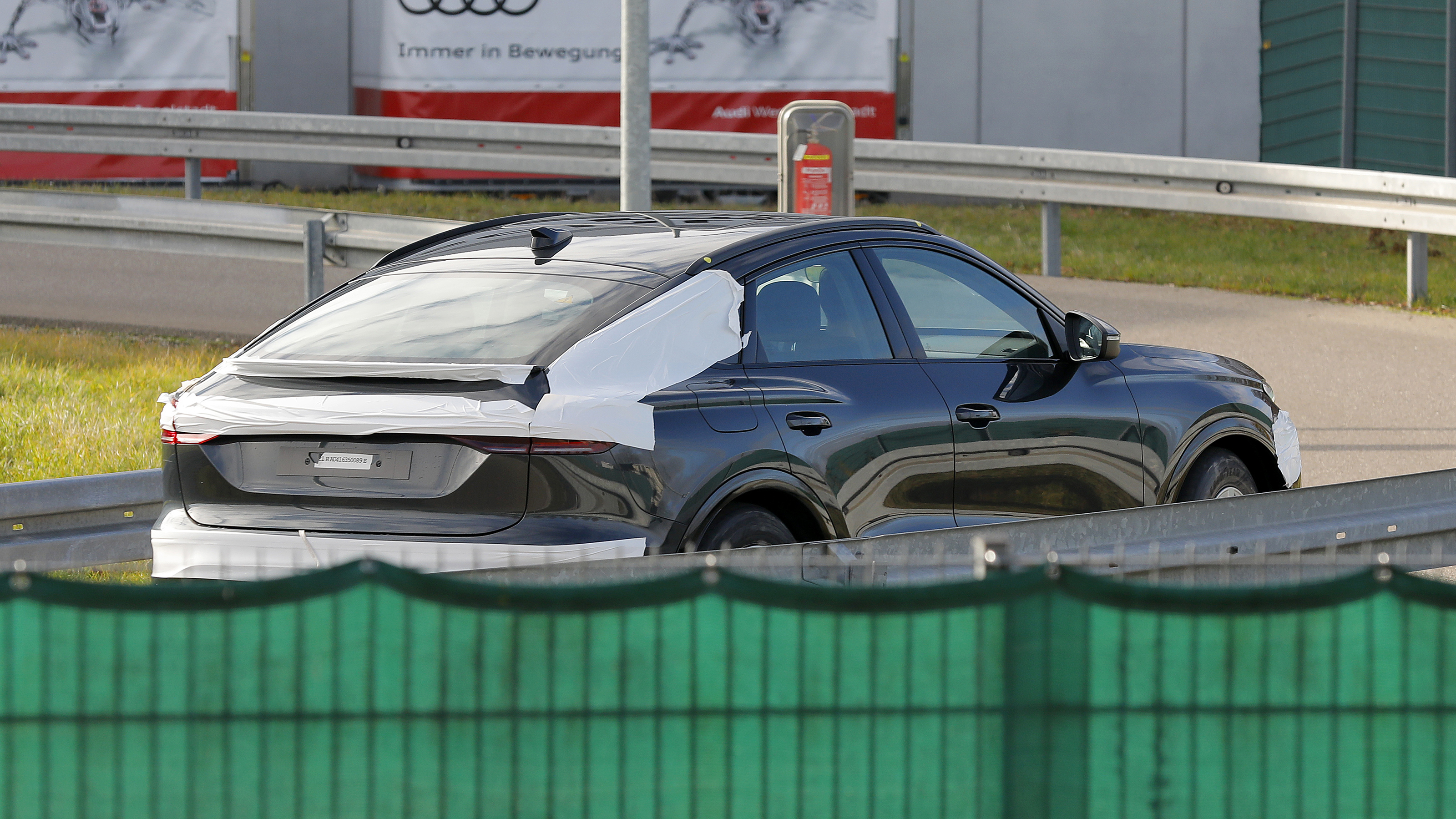 Audi Q6 e-tron Sportback (camouflaged) - rear cornering