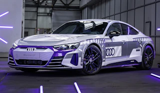 Audi RS e-tron GT Ice Race Edition - front 3/4 static