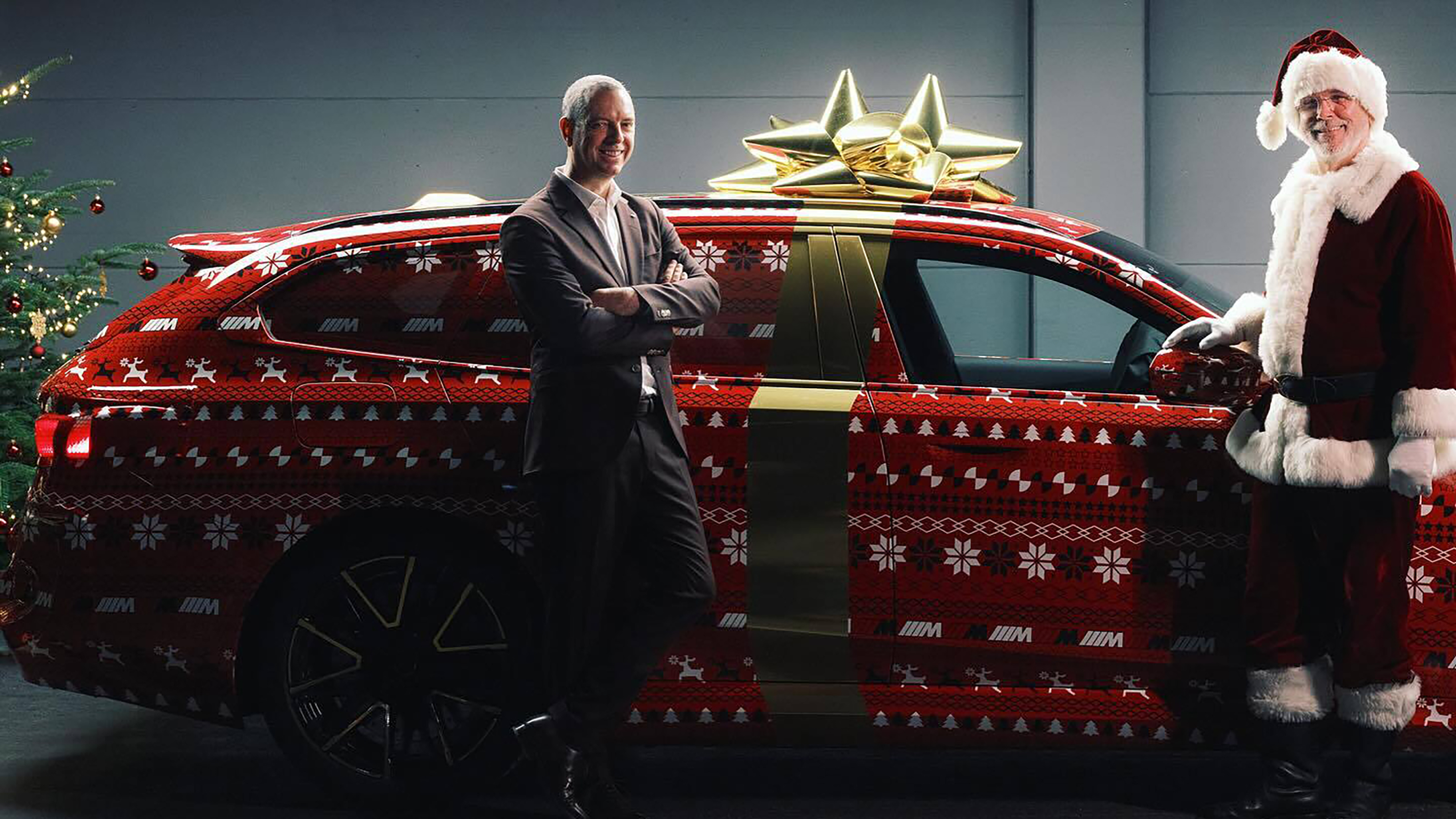 BMW M5 Touring Xmas teaser