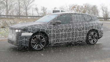 BMW Neue Klasse SUV - front quarter
