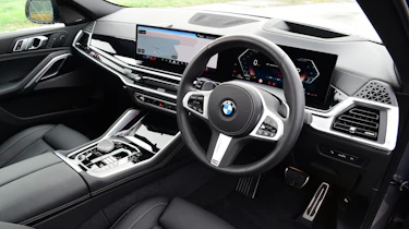 BMW X6 xDrive40i M Sport - dashboard