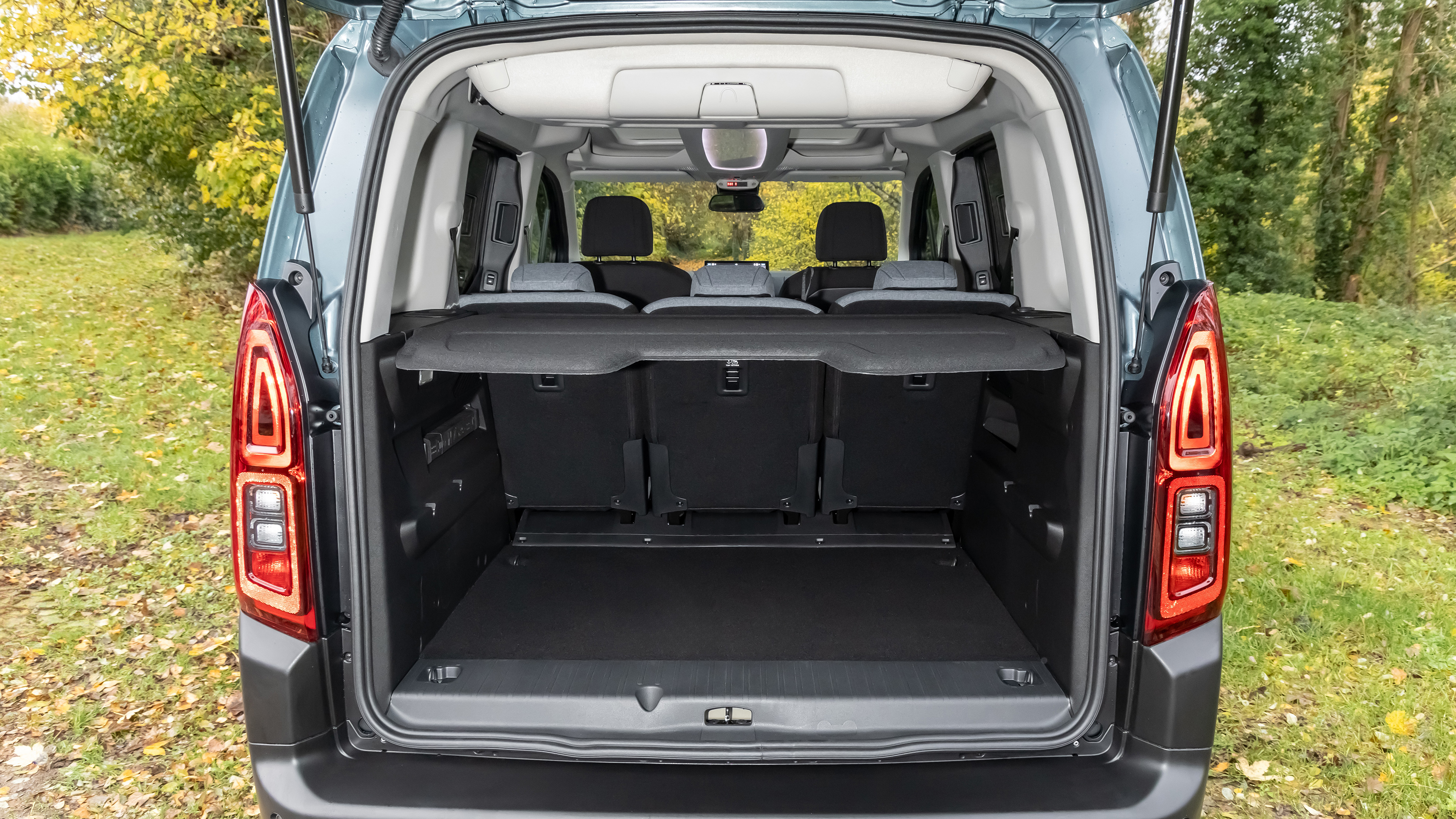 2024 Citroen e-Berlingo - boot