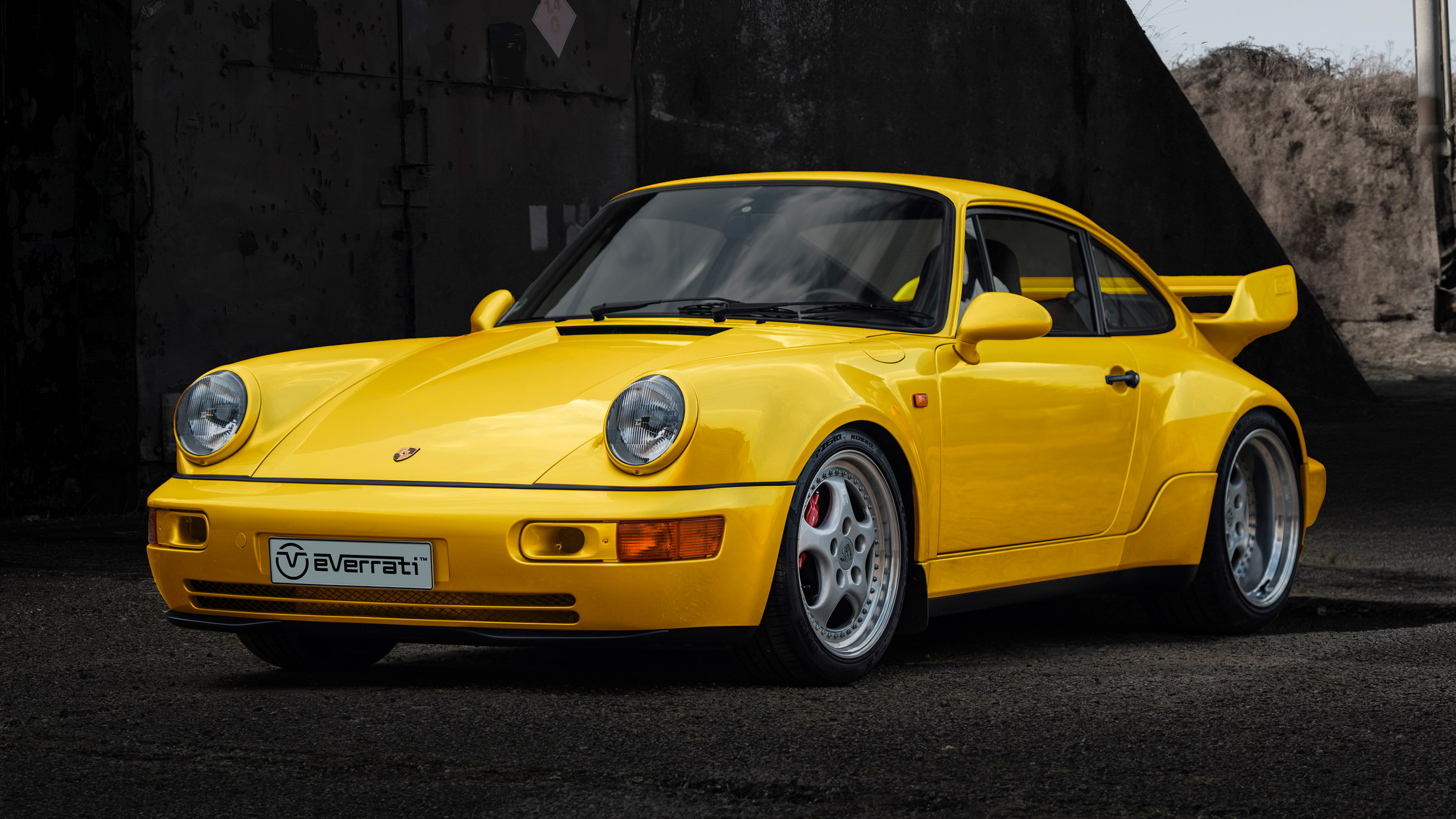 Everrati Porsche 911 RSR - front