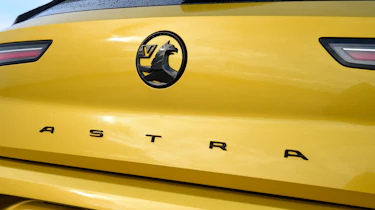 Vauxhall Astra - tailgate badging