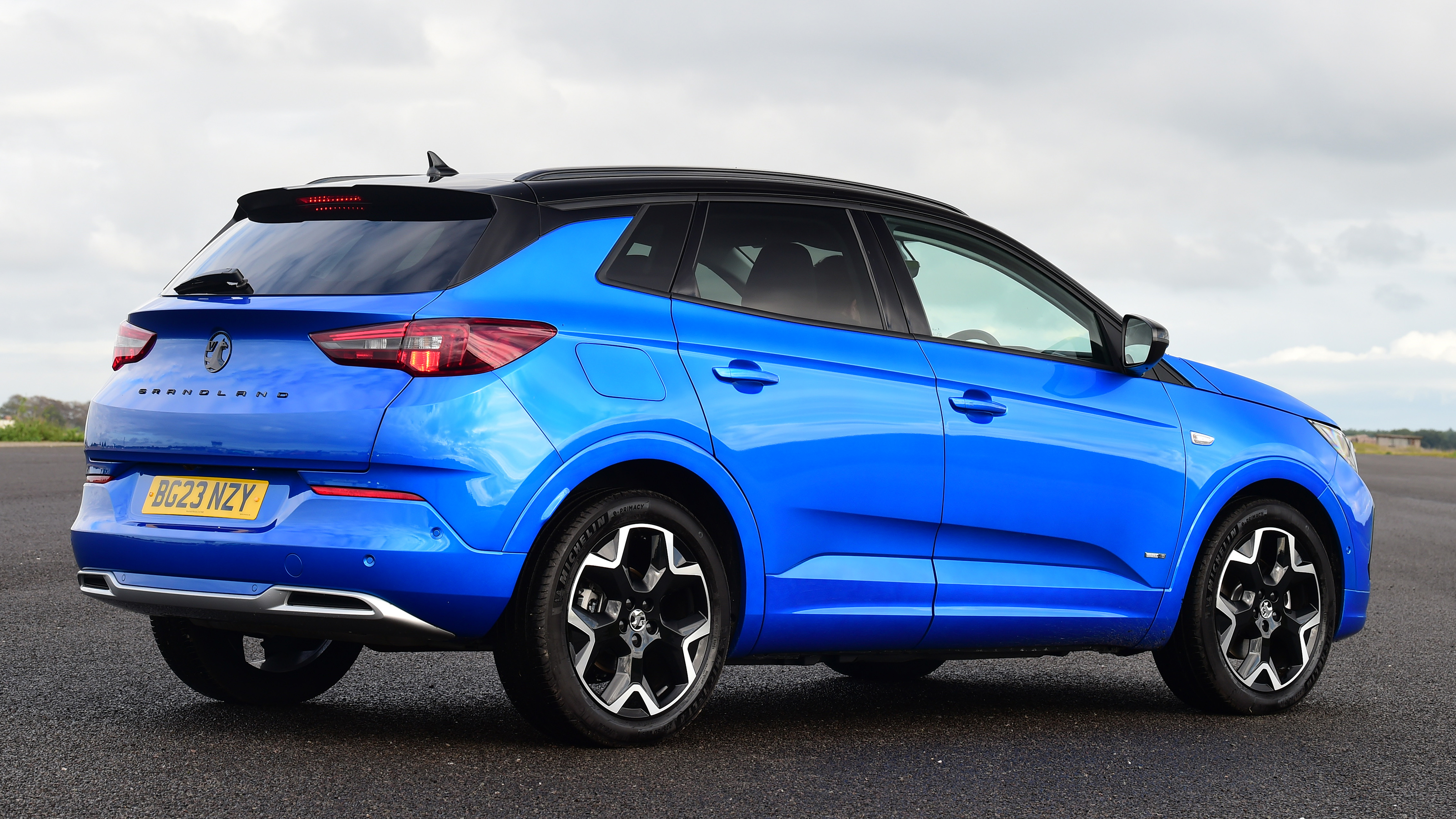 Vauxhall Grandland - rear static