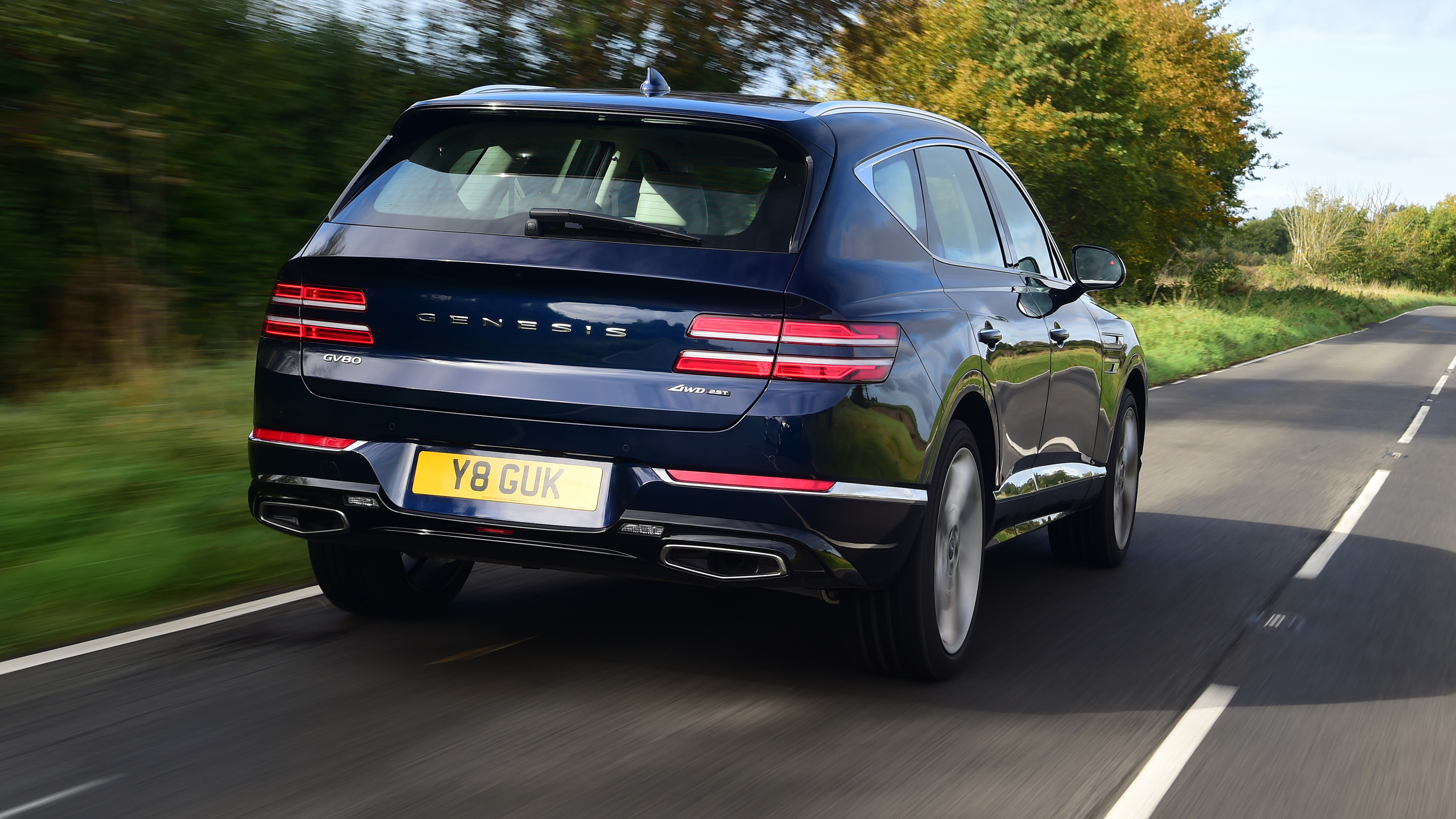Genesis GV80 - rear tracking