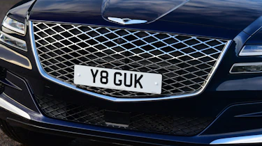 Genesis GV80 - front grille