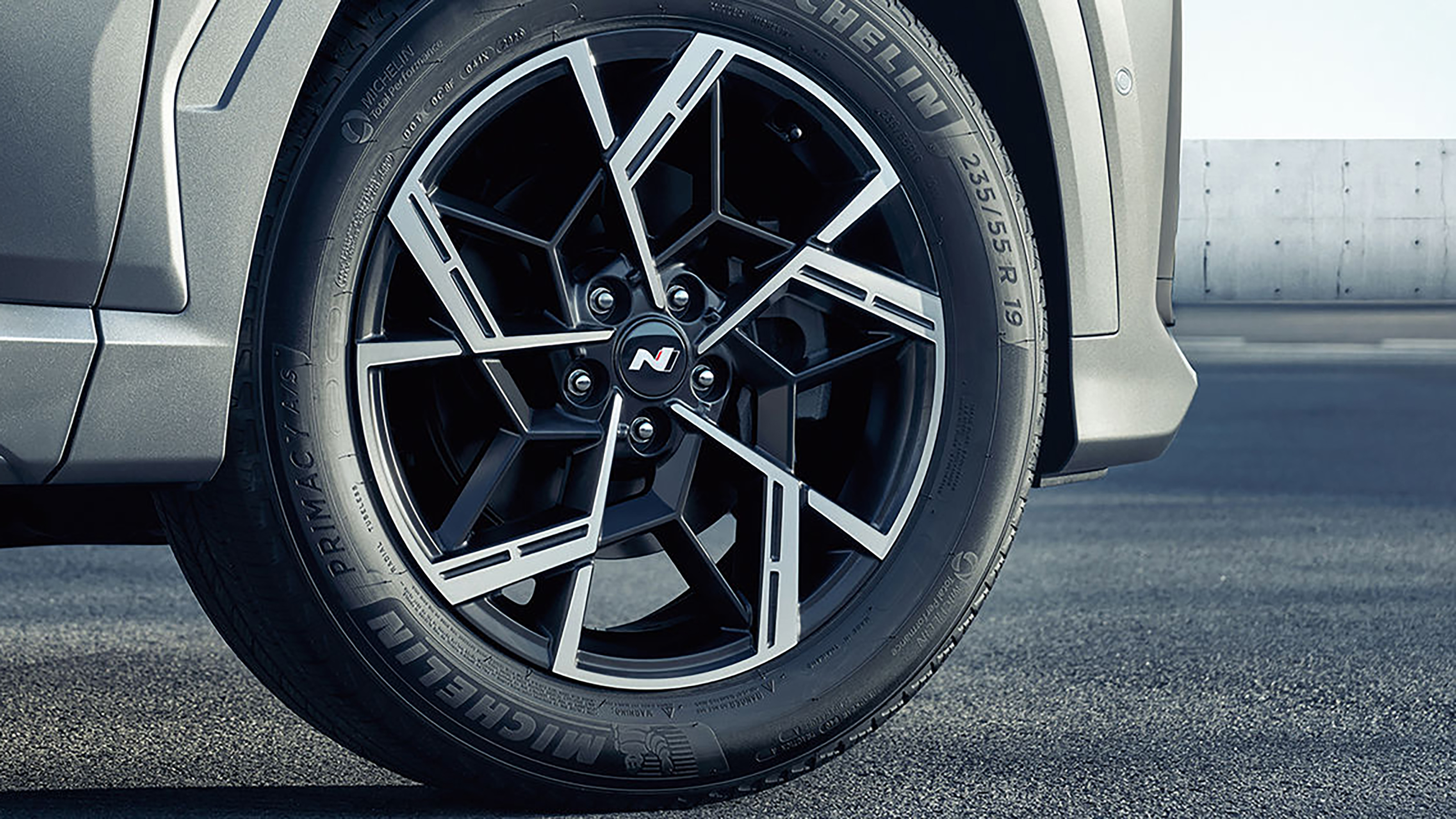 Hyundai Tucson N Line - wheel
