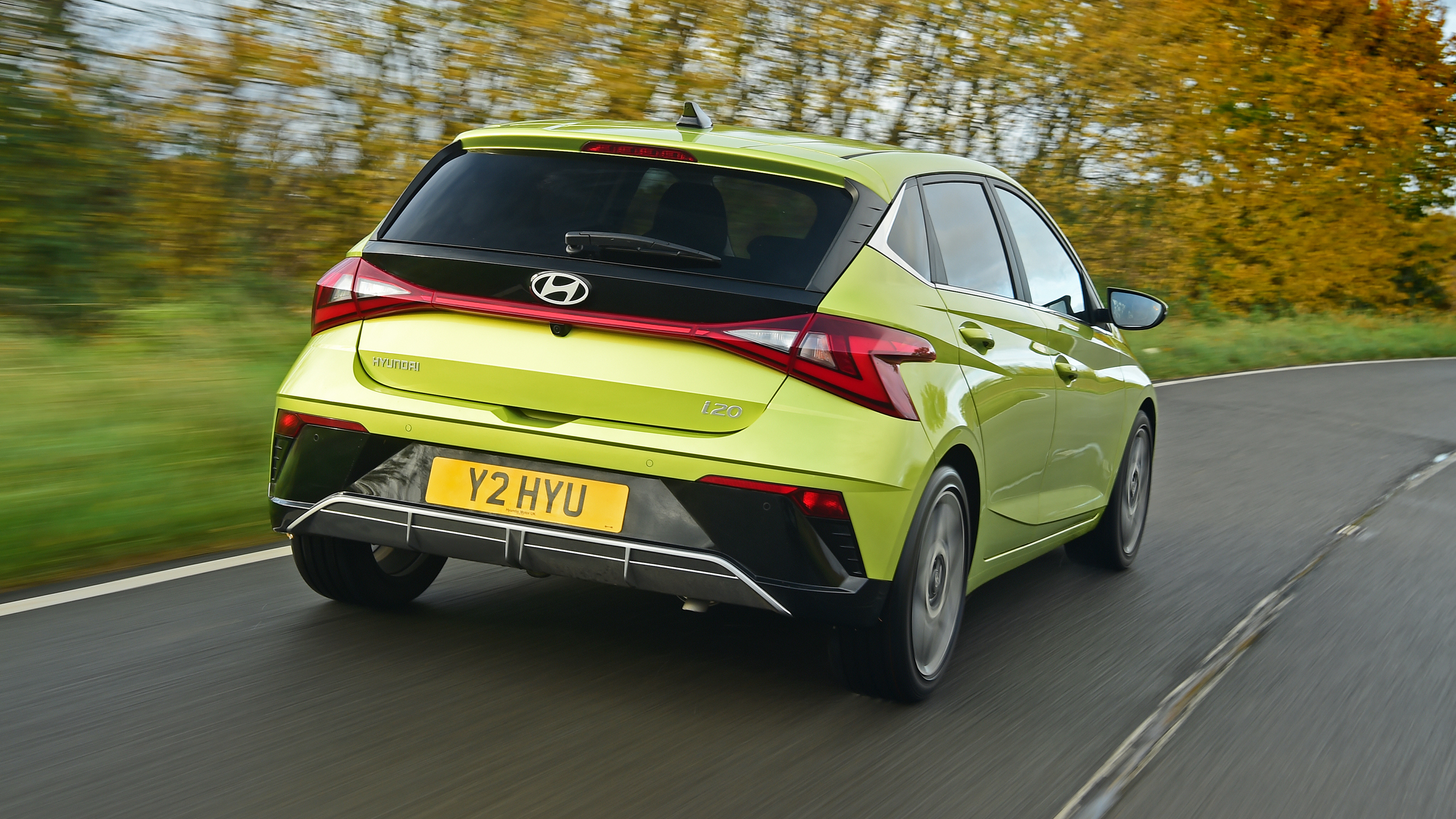 Hyundai i20 - rear tracking
