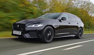 Jaguar XF Sportbrake - front tracking