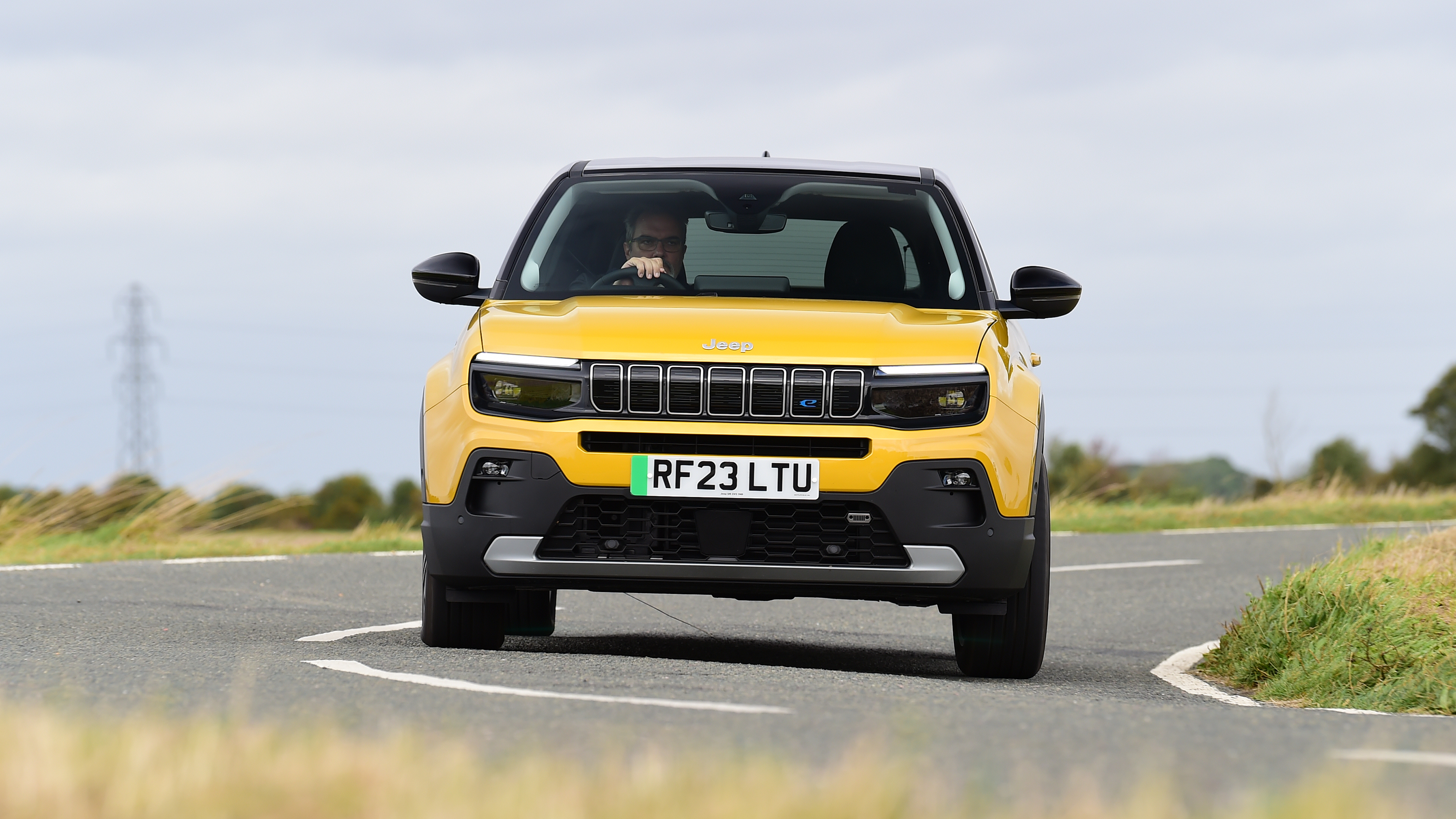 Jeep Avenger - front cornering